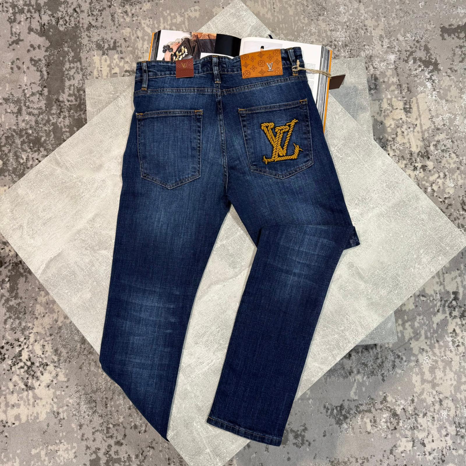 LV Jeans image 3