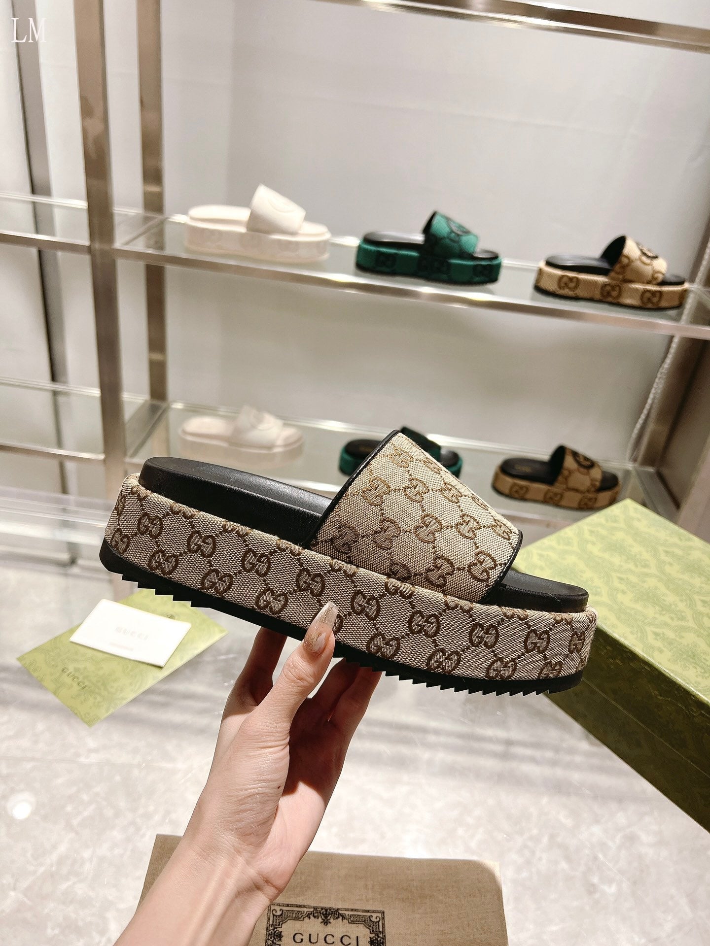 GUCCl PLATFORM image 6