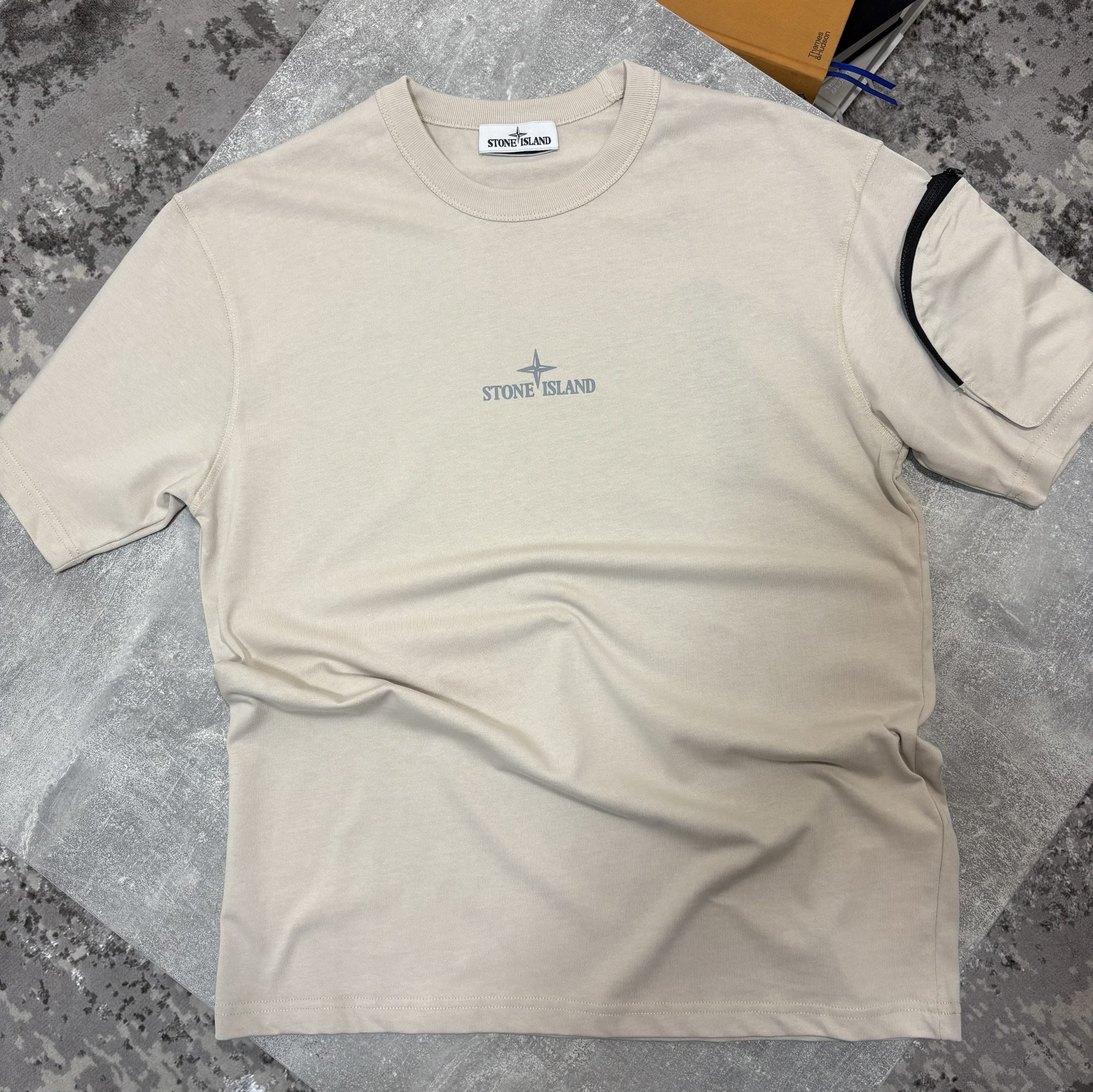Stone Tshirt Biege - M image