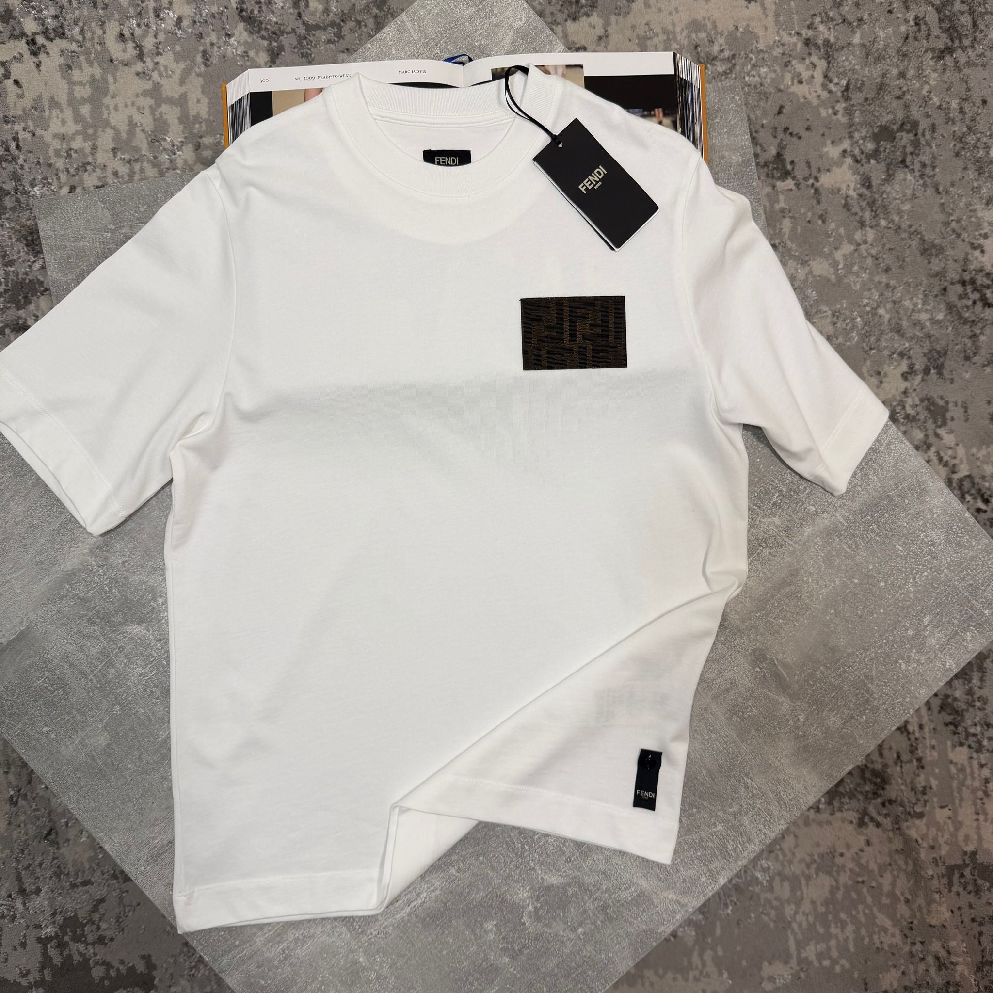 Endi Tshirt White image 0
