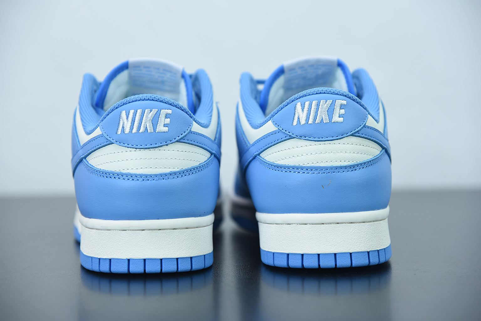 DUNK LOW BLUE image 7