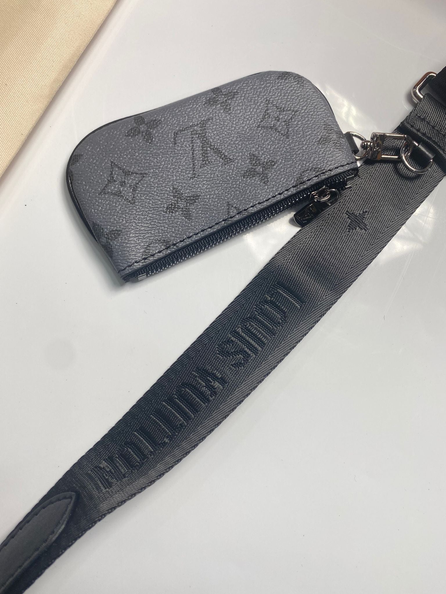 GREY LV BAG image 1