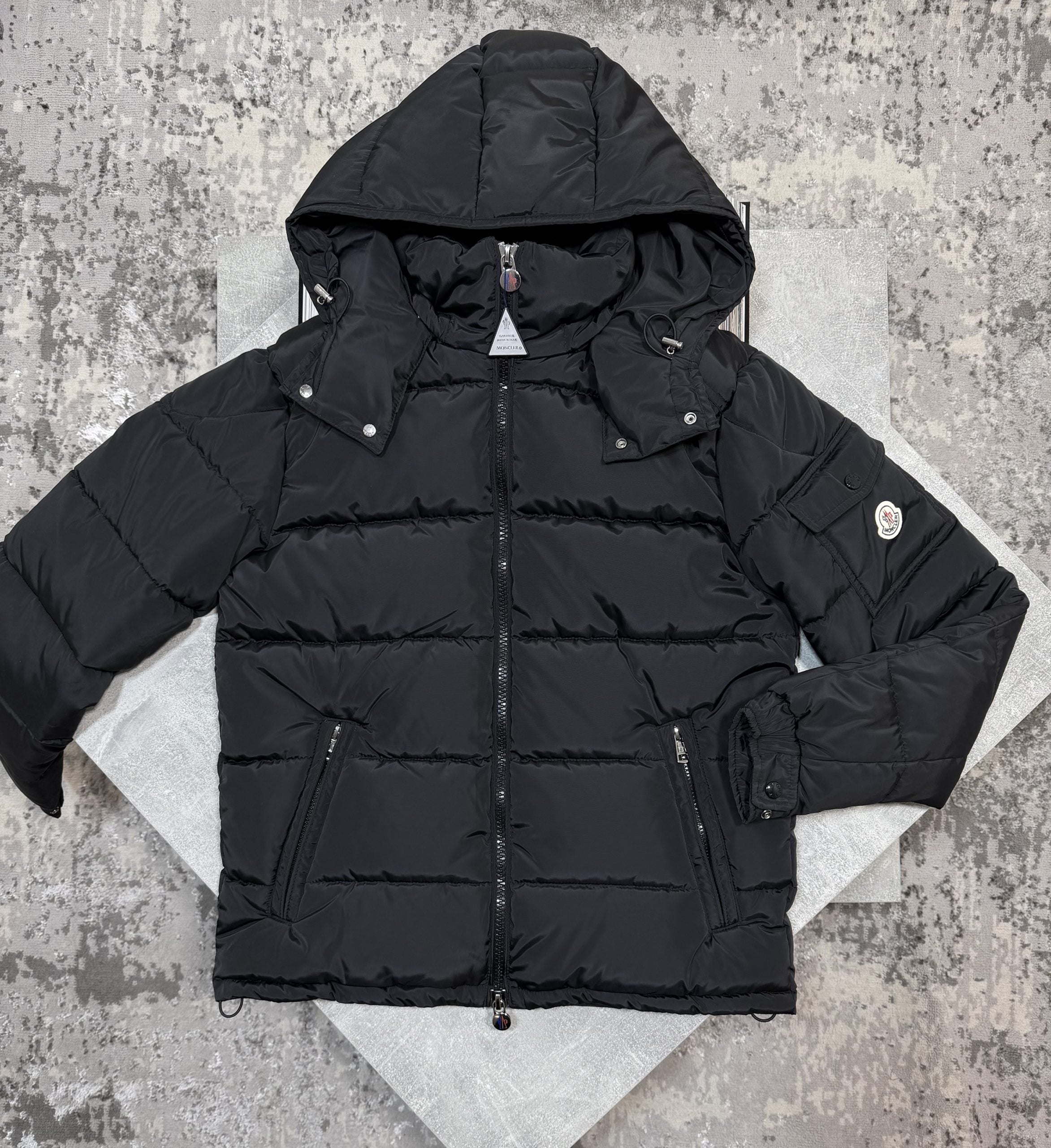 CLER Maya Matte Black image 0