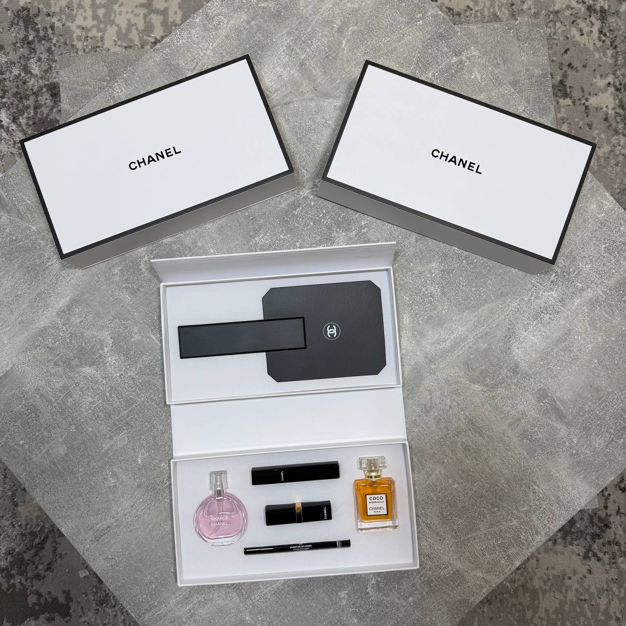Chanel Gift Set image 1