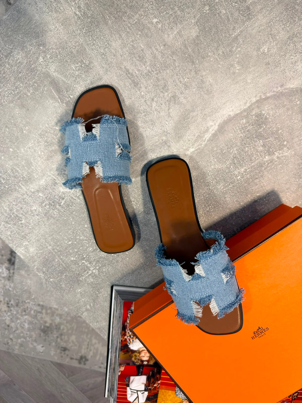 HM sliders womens image 1