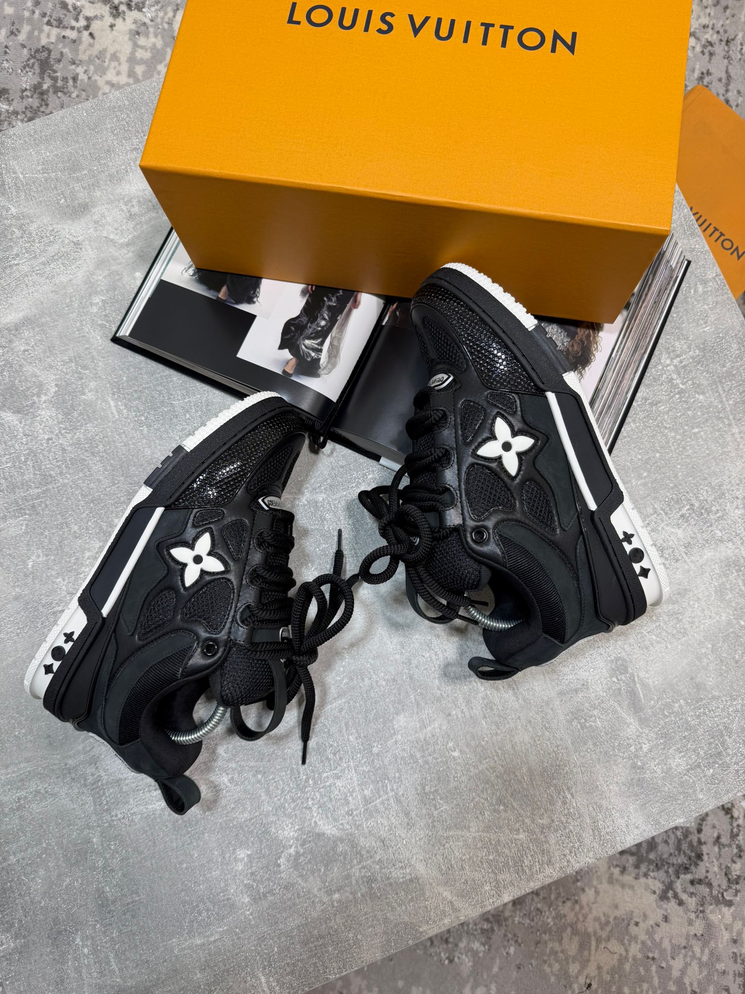 LV skates image 1