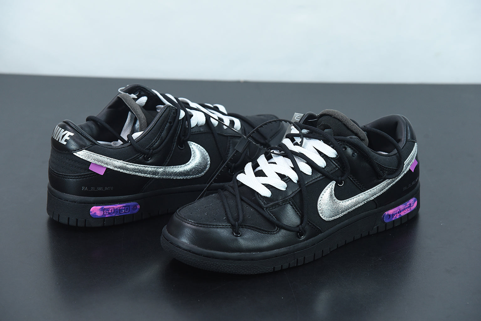 THE 50 LOW BLACK image 1