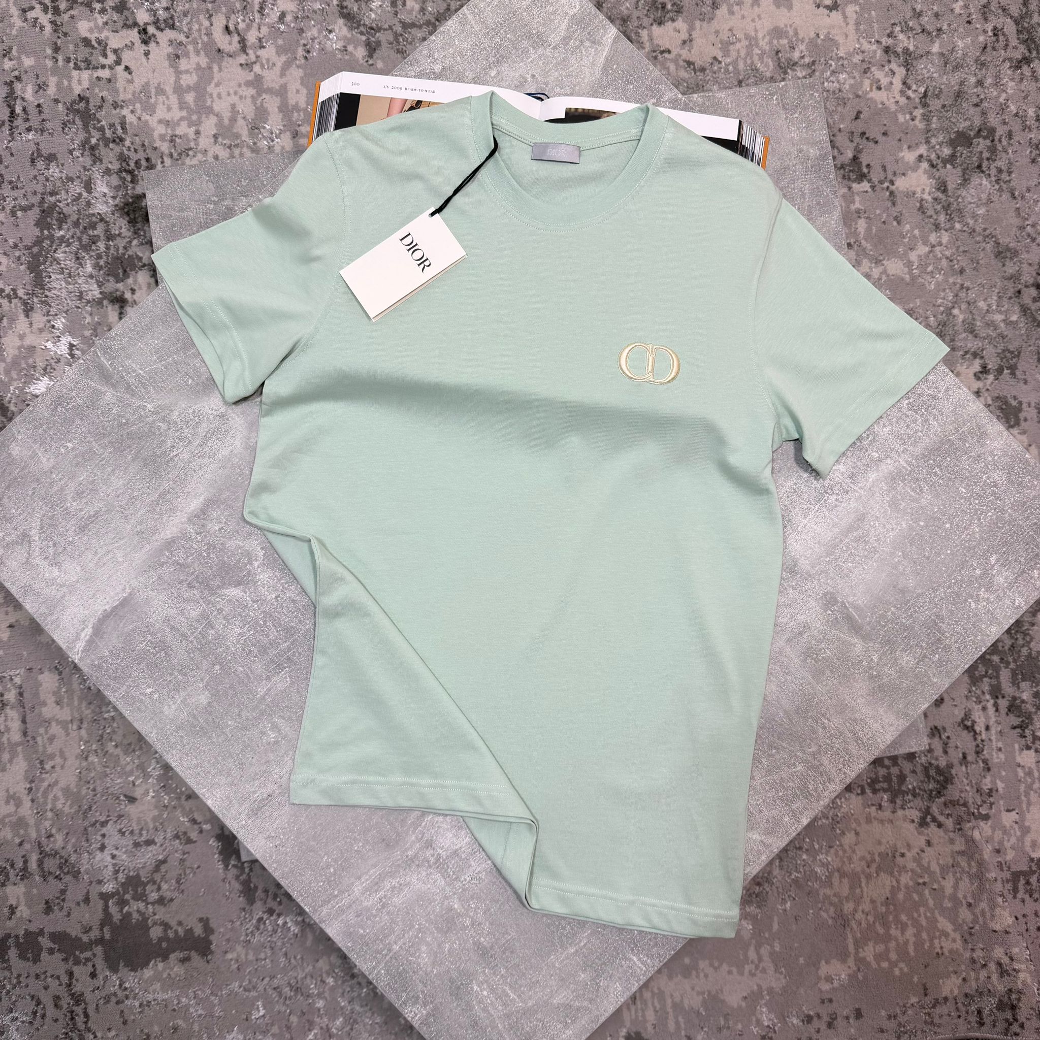 IOR Tshirt Lime image 0