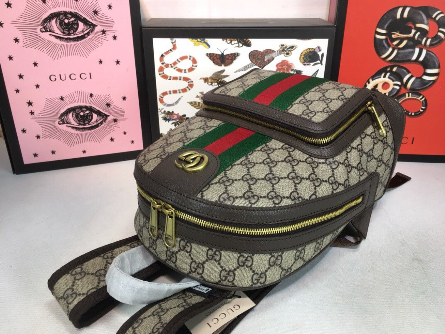 UCCI BEIGE BAG image 4