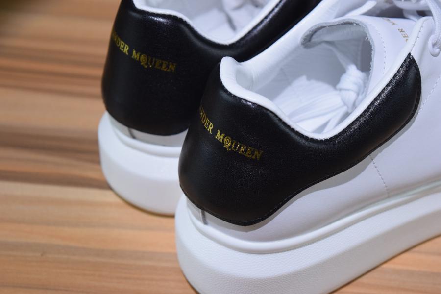 MQ' WHITE LEATHER image 1