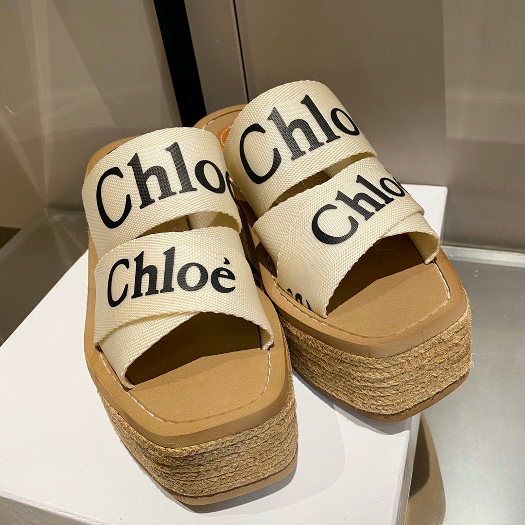CHLOE FLATFORMS image 1
