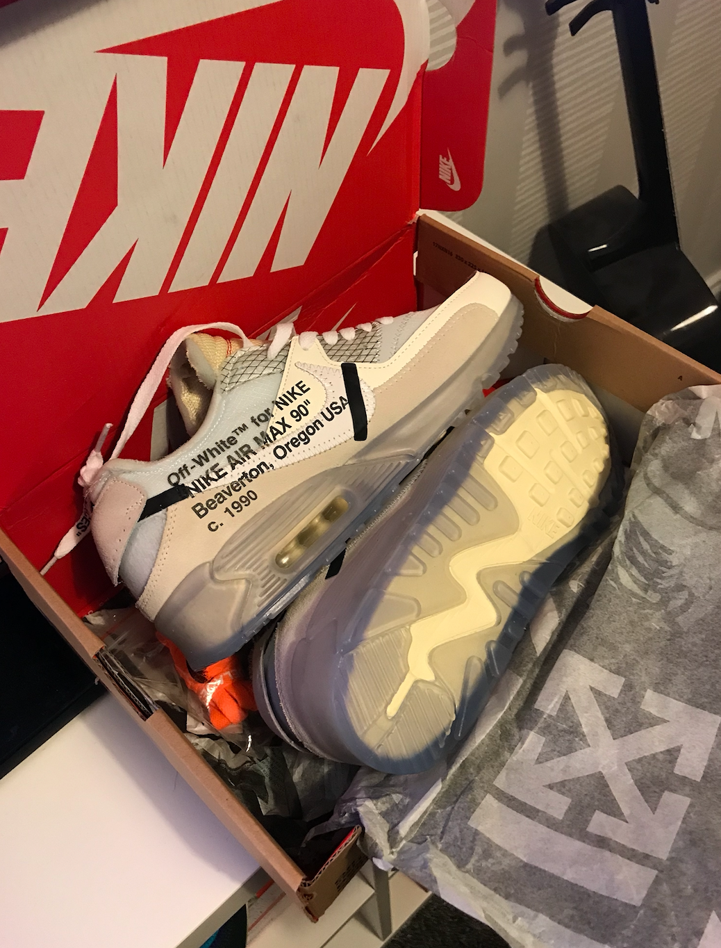 OFF TEN 90'S image 1