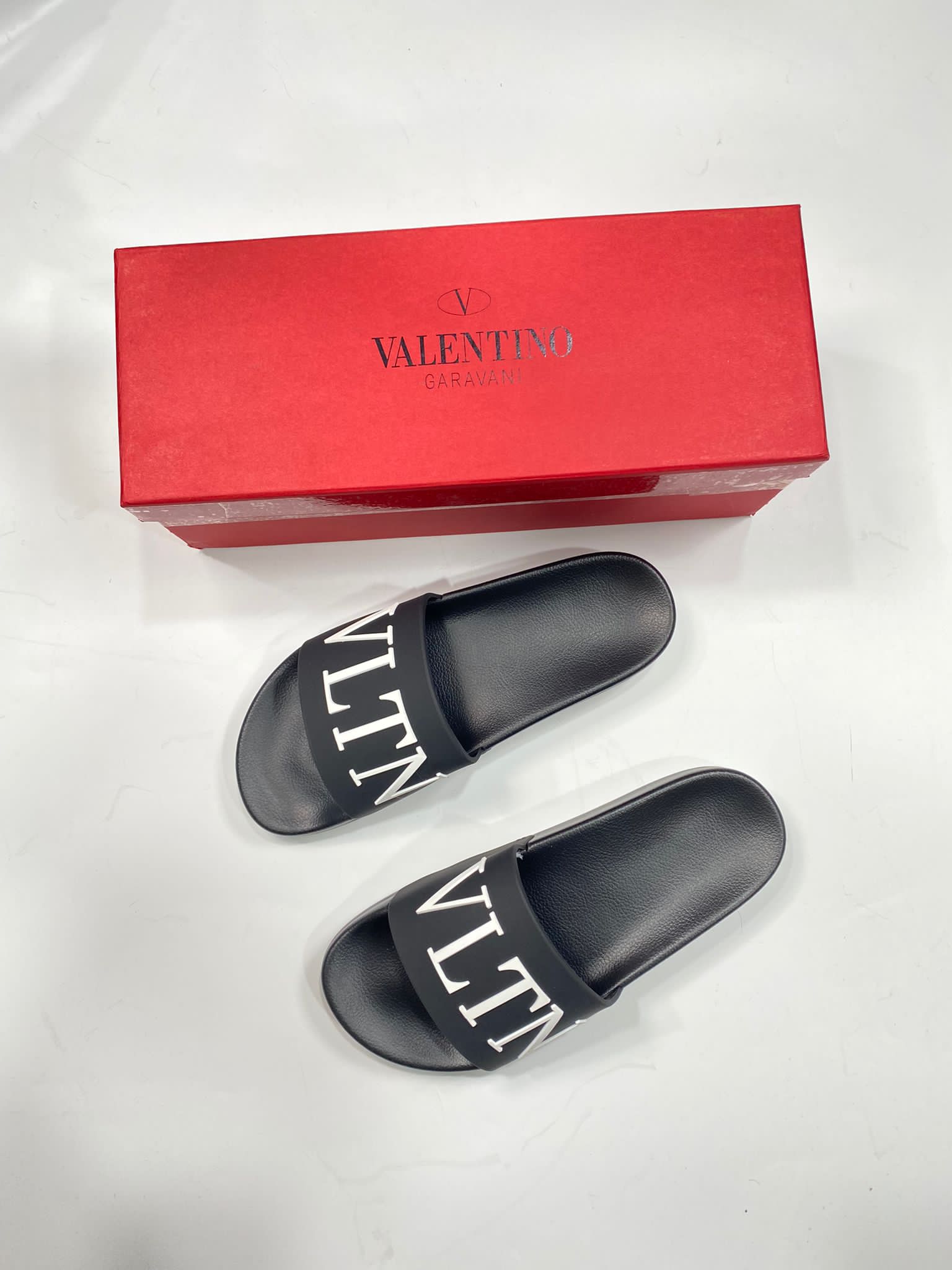 BLACK VL7N SLIDE image 1