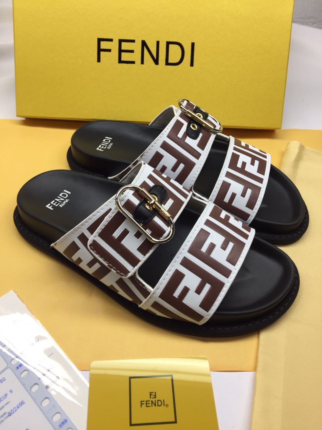 FENDI SANDAL image 4