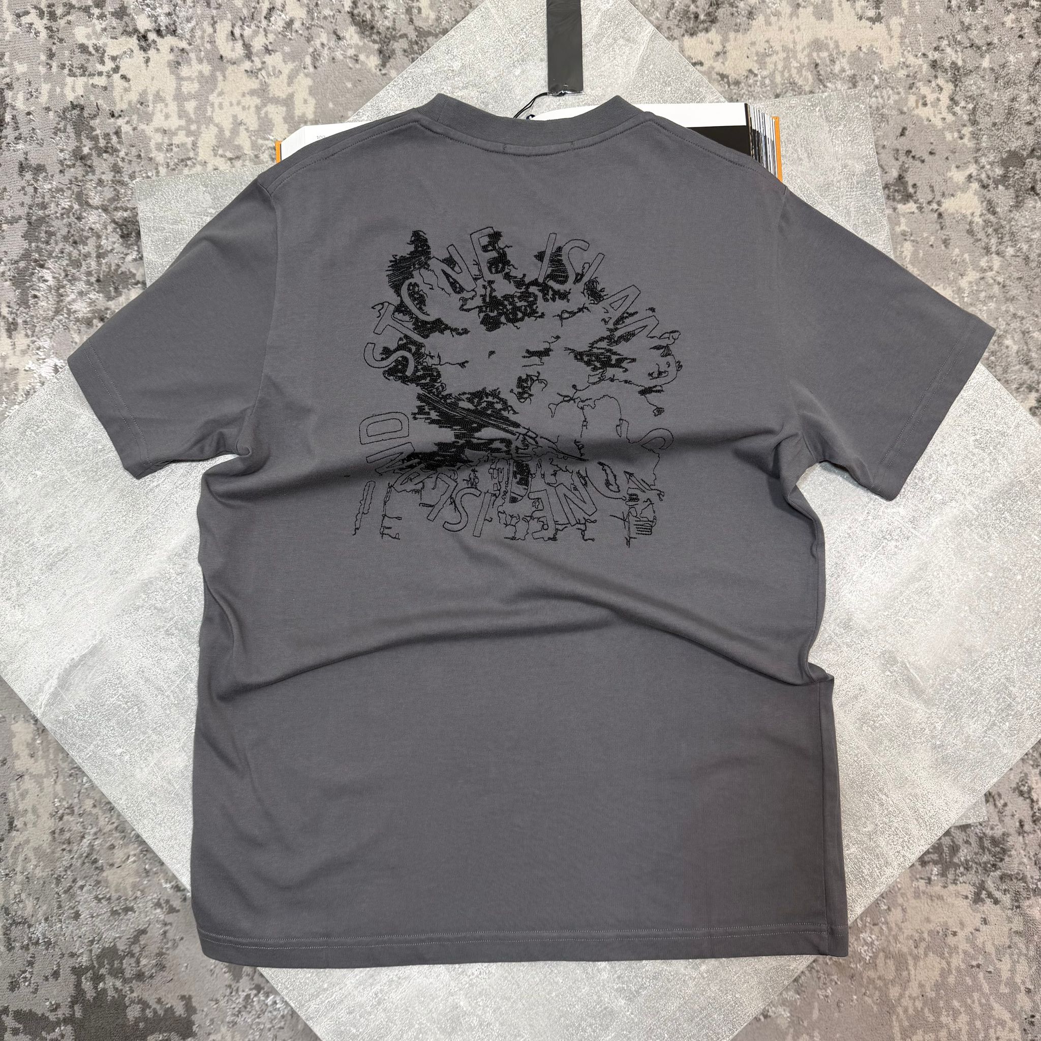 Stoni TShirt Grey image 1
