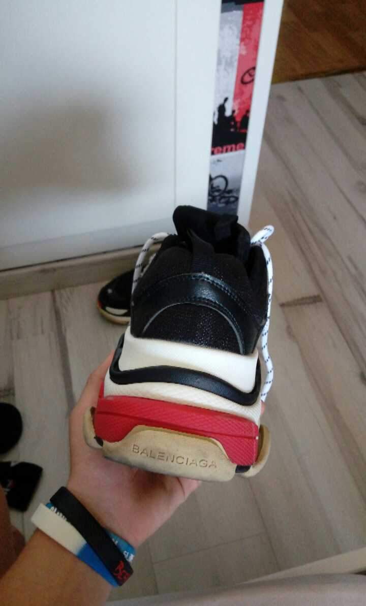 TRIPLE BLACK UPER image 4