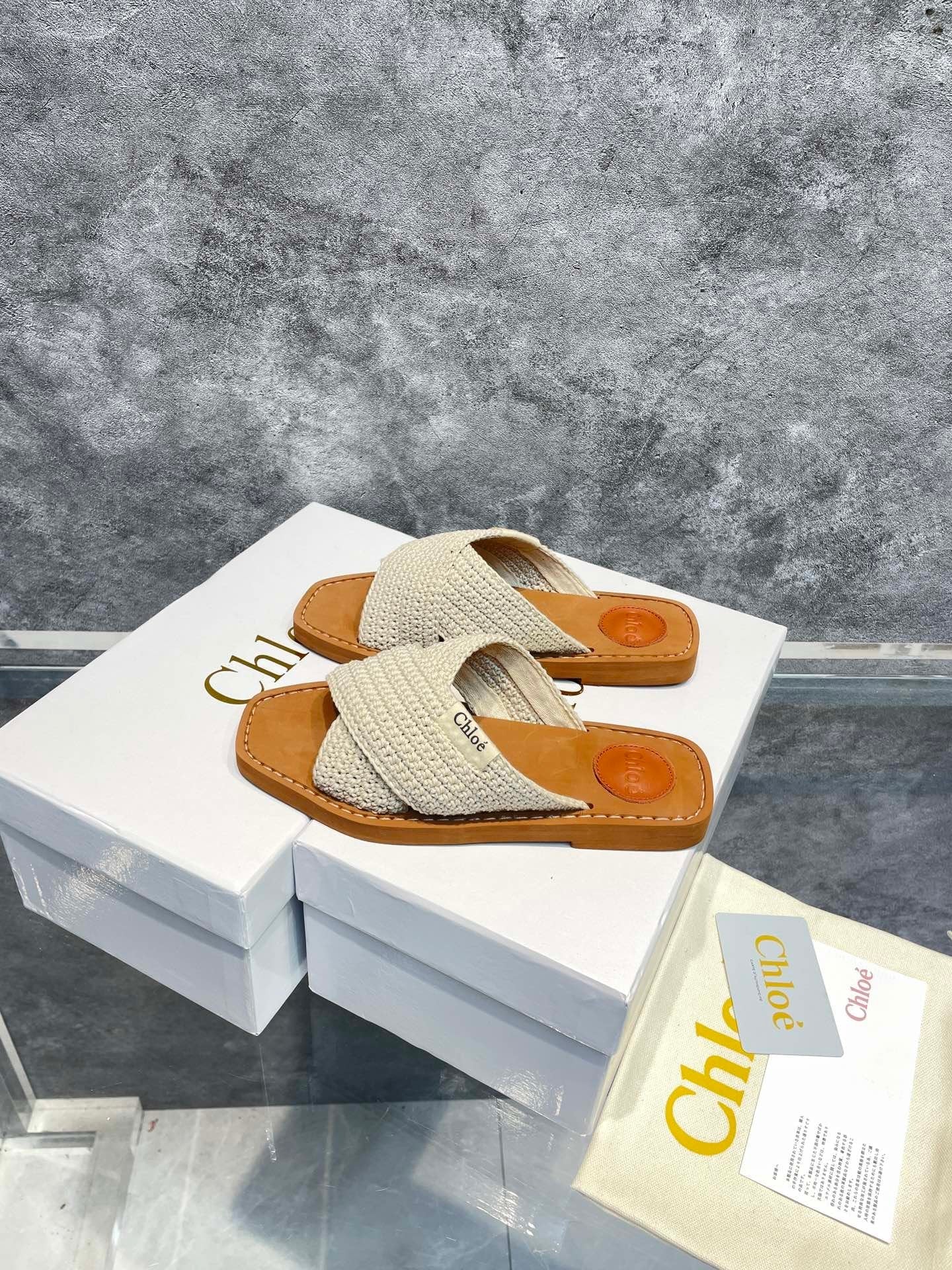 CHLOE WOVEN SLIDER image 7