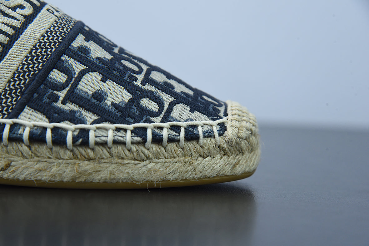 NAVY CD SANDAL image 4