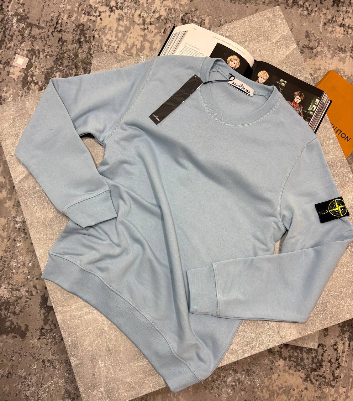 Stone Jumper Light Grey - Classic Badge