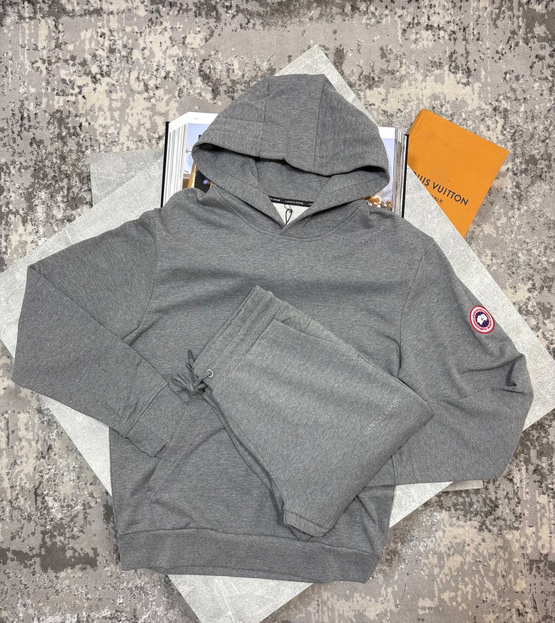Goose Tracksuit Grey