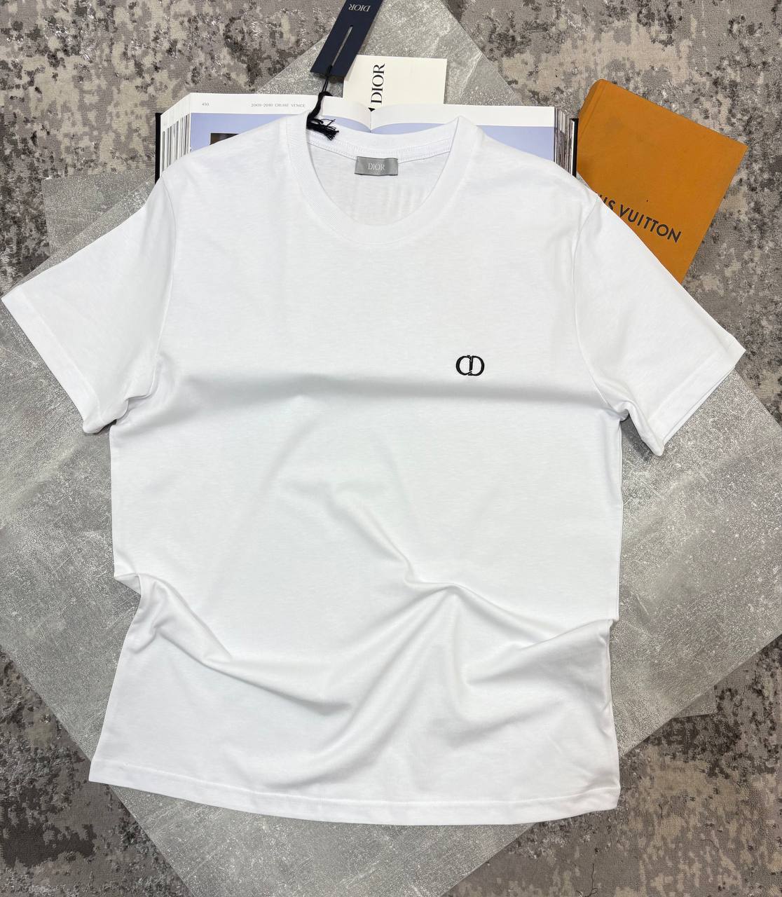 IOR TEE White