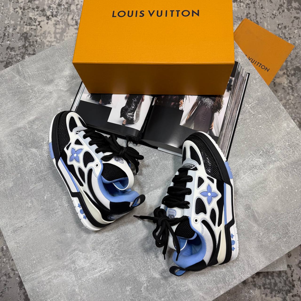 IV Trainers Skates